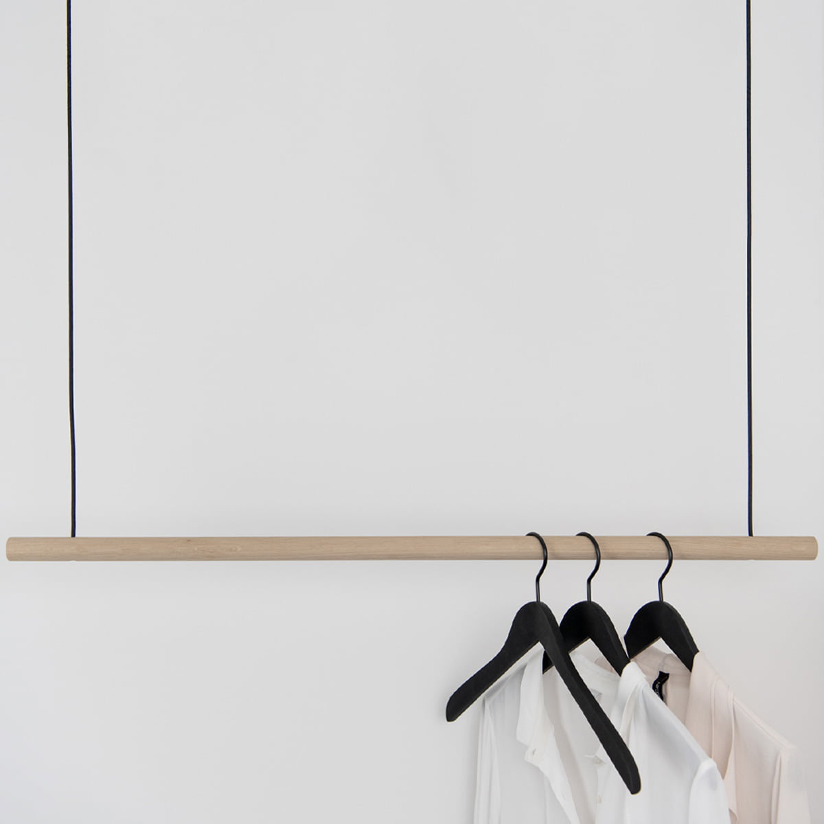 Nordic Loft Design Kleiderstange Eiche – Sorikamee