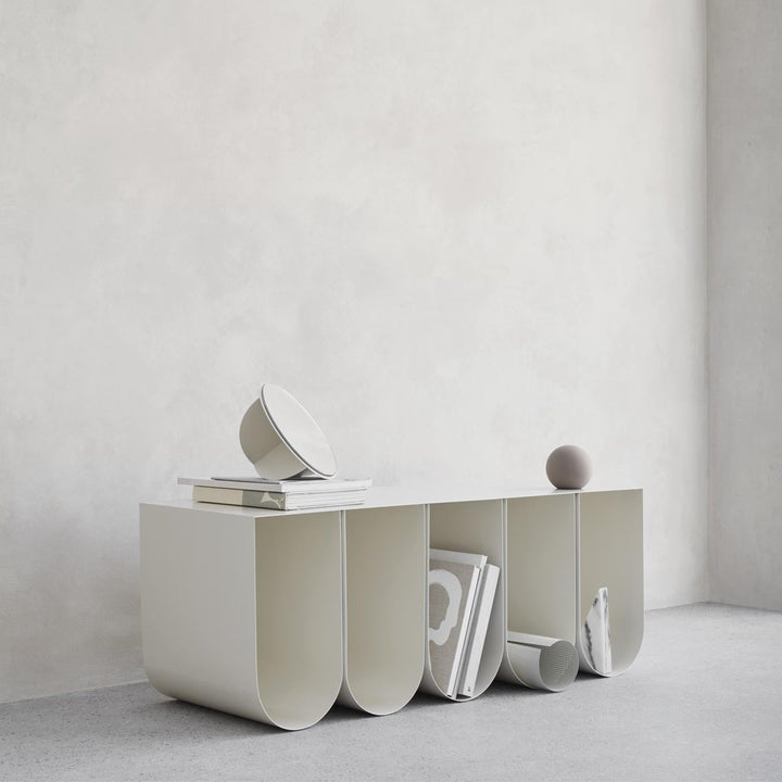 Kristina Dam Sitzbank Curved Bench Beige | Weiß
