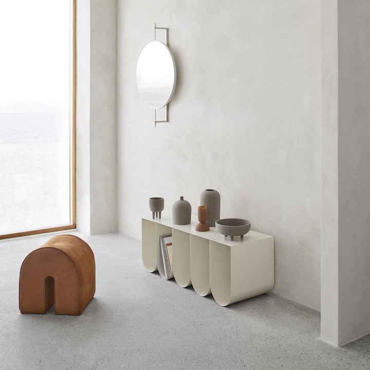 Kristina Dam Sitzbank Curved Bench Beige | Weiß