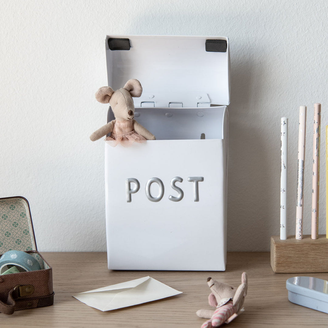Kinderbriefkasten weiß