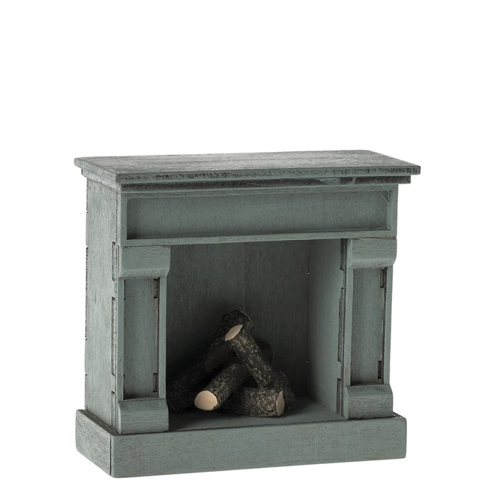 Maileg Kamin Maus blau 11-4007-00