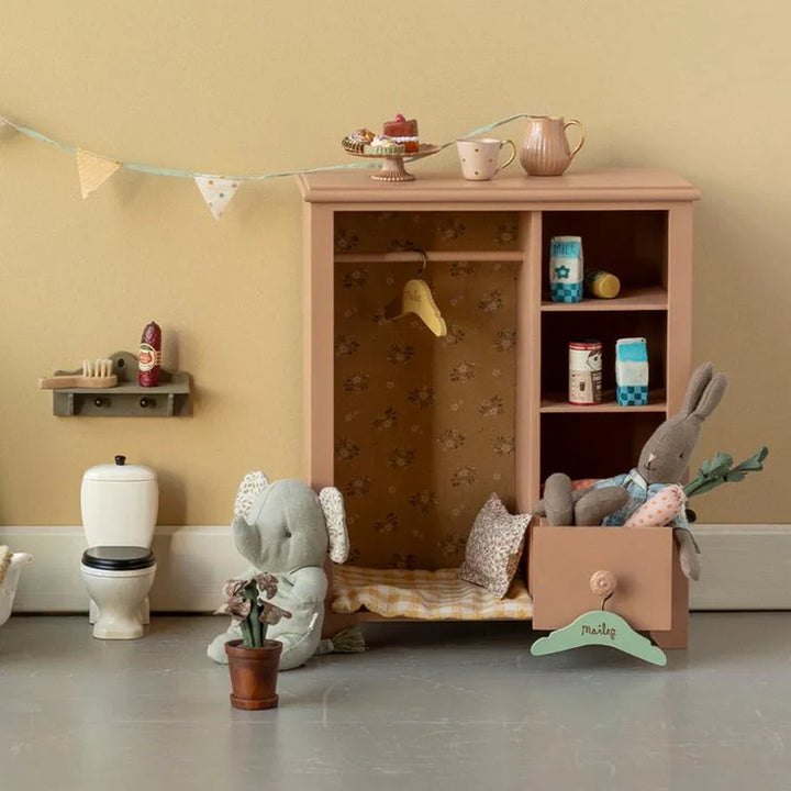 Maileg Kleiderschrank Holz groß 11-5005-00