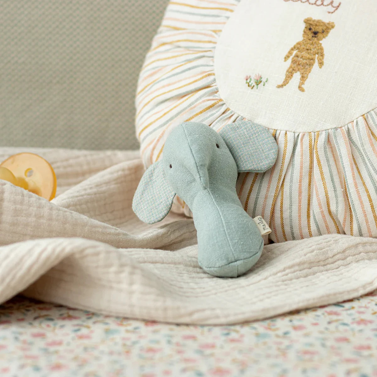 Maileg Rassel Elefant Lullaby Friends 16-4703-01