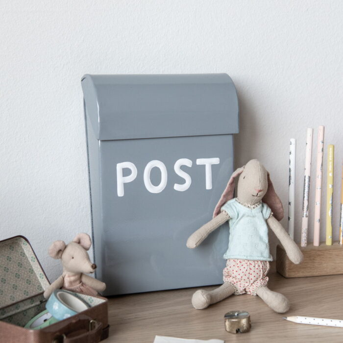 Kinderzimmer Briefkasten