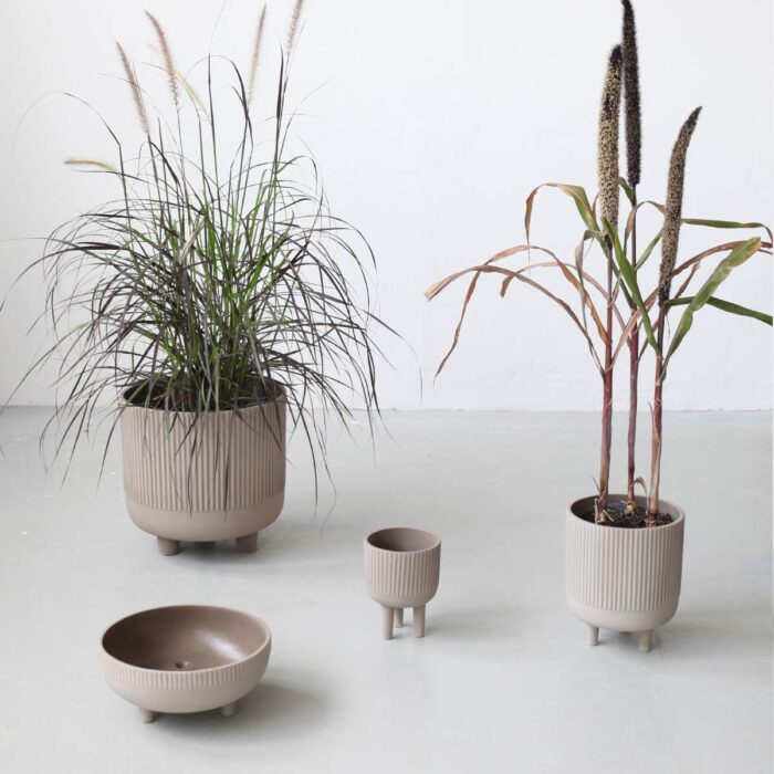 Kristina Dam Studio - Bowl Grey Engobe - M – Bild 3