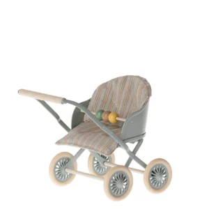 Maileg Kinderwagen Babymaus hellblau