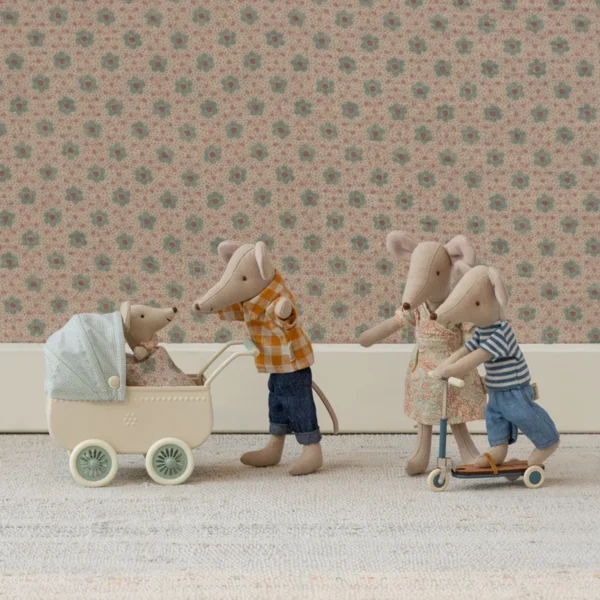 Maileg Familie Maus mit Kinderwagen