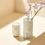 Räder Vase Teelichthalter Schmetterling Hund sitzend