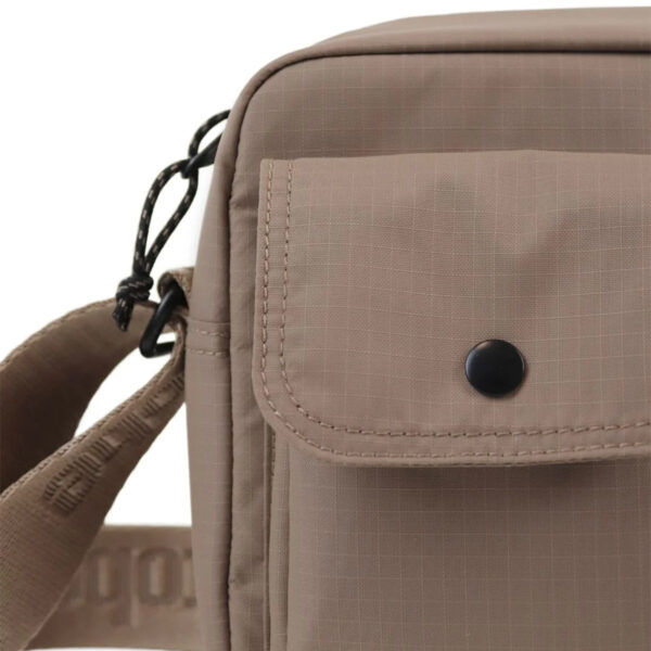 kintobe - Umhängetasche MILES - Scandi Taupe – Bild 5