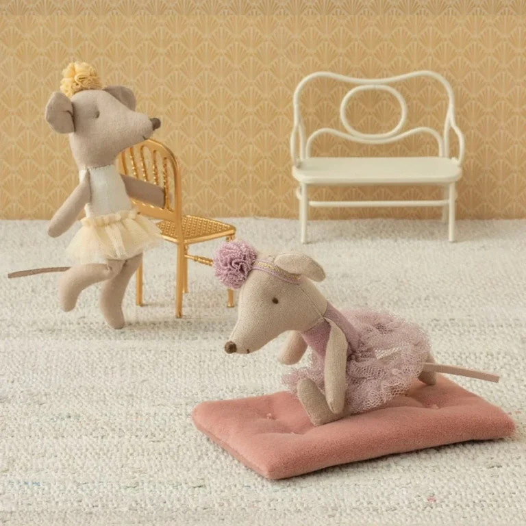 Maileg Ballettmaus kleine Schwester Lila gelb