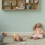 Maileg Hase Größe 3 braun mit Strickjacke